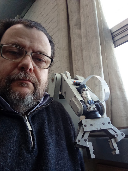 Profesor Alberto Pérez